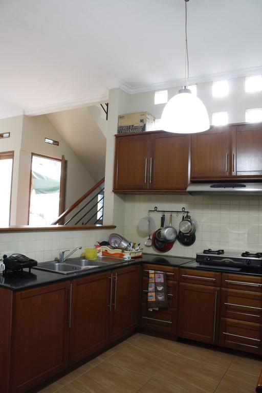 The Attic Bed & Breakfast Μπαντούνγκ Εξωτερικό φωτογραφία